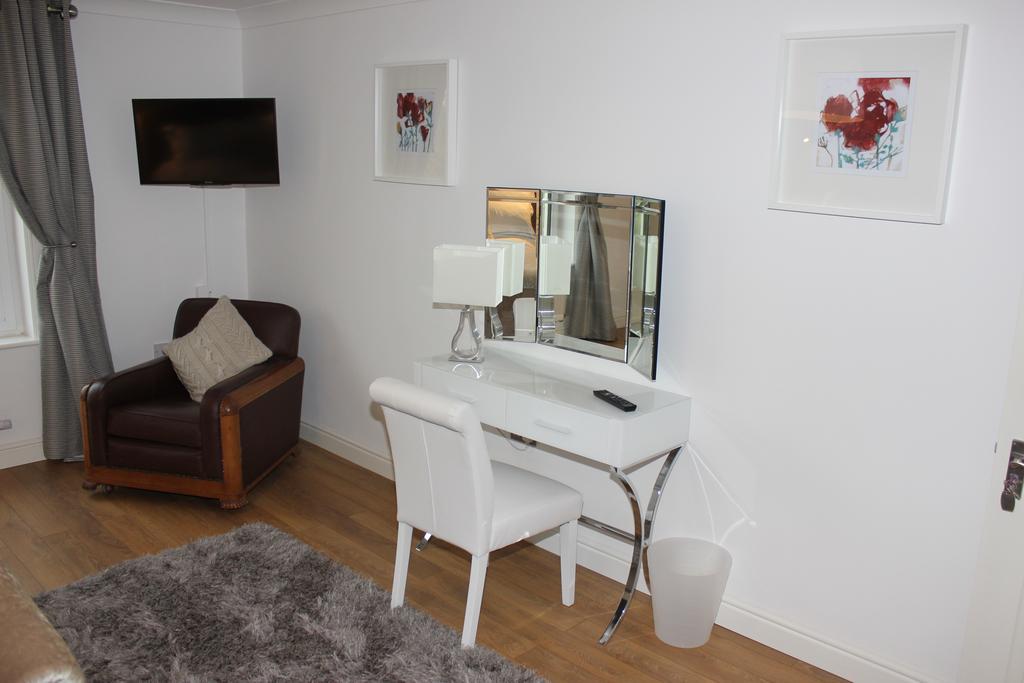 Fifty One And A Half Boutique B&B Clitheroe Esterno foto
