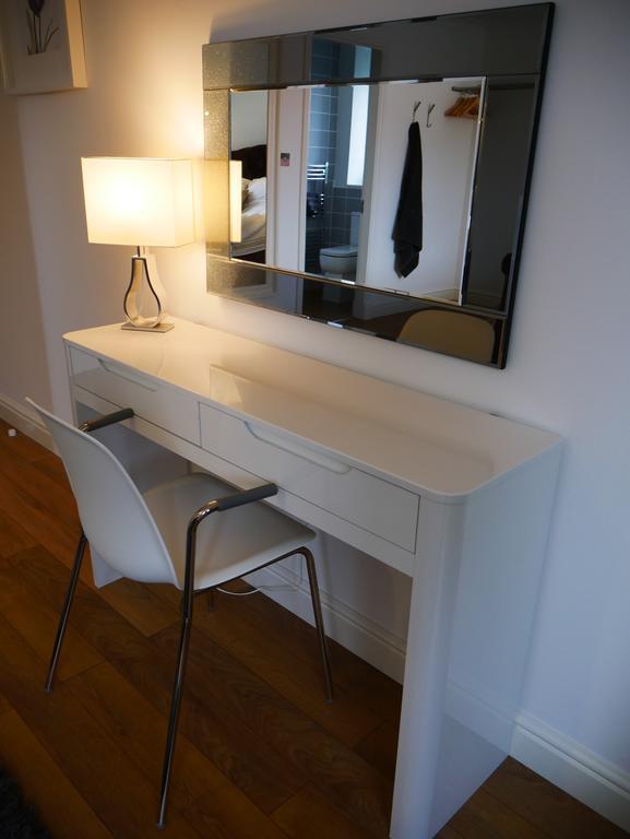 Fifty One And A Half Boutique B&B Clitheroe Esterno foto
